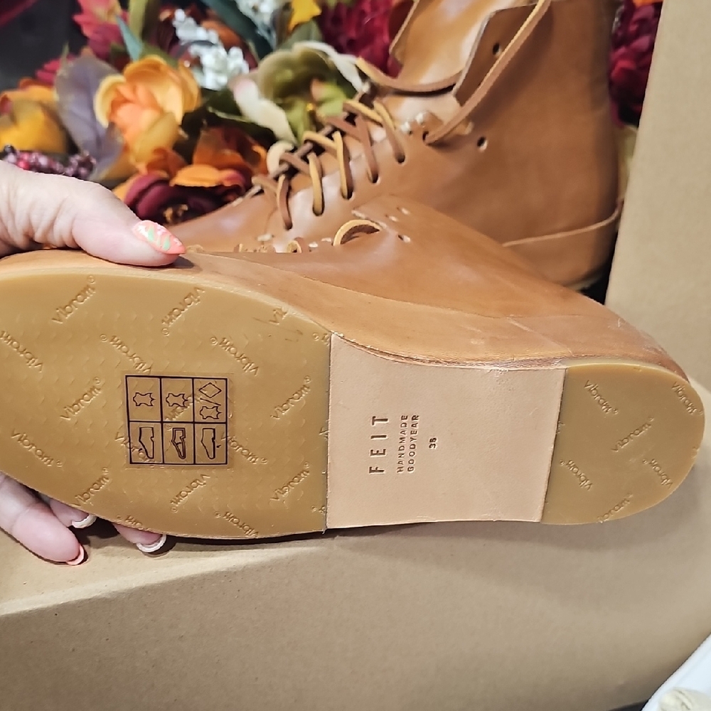 FEIT NWOT Handmade Tan Leather High-Top Shoes - Picture 3 of 6